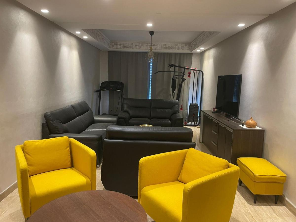 Appartement Haut Standing Proche Gare Casa Voyageur Casablanca Exterior foto